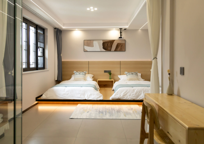 开民宿累到崩溃？加盟托管代运营不香吗？