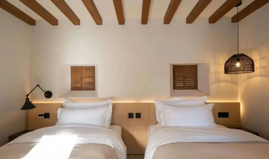 民宿自己运营累成狗？托管代运营不香吗？