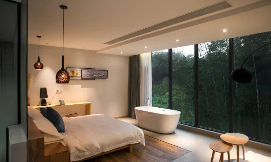 自己管民宿累死累活？靠谱托管它不香吗？