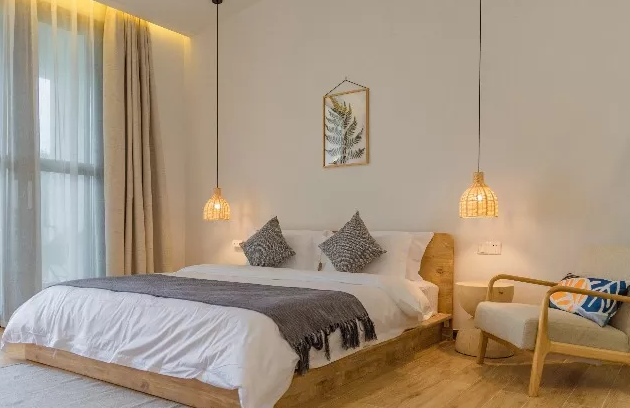 民宿自己运营焦头烂额？托管代运营不香吗？