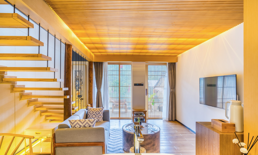 民宿房东还在累死累活？托管代运营不香吗？